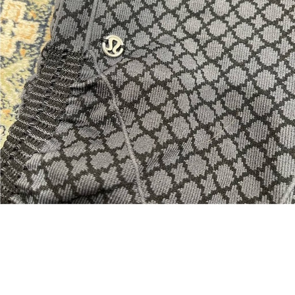 Lulu The flow crop - Picture 5 of 13